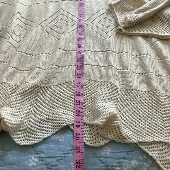 NWT Ciel Bohemian Sweater Shrug Pullover M Southwestern Beige Boho Knit - Picture 8 of 10